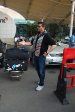 Jimmy Shergill snapped at airport on 3rd Jan 2015
